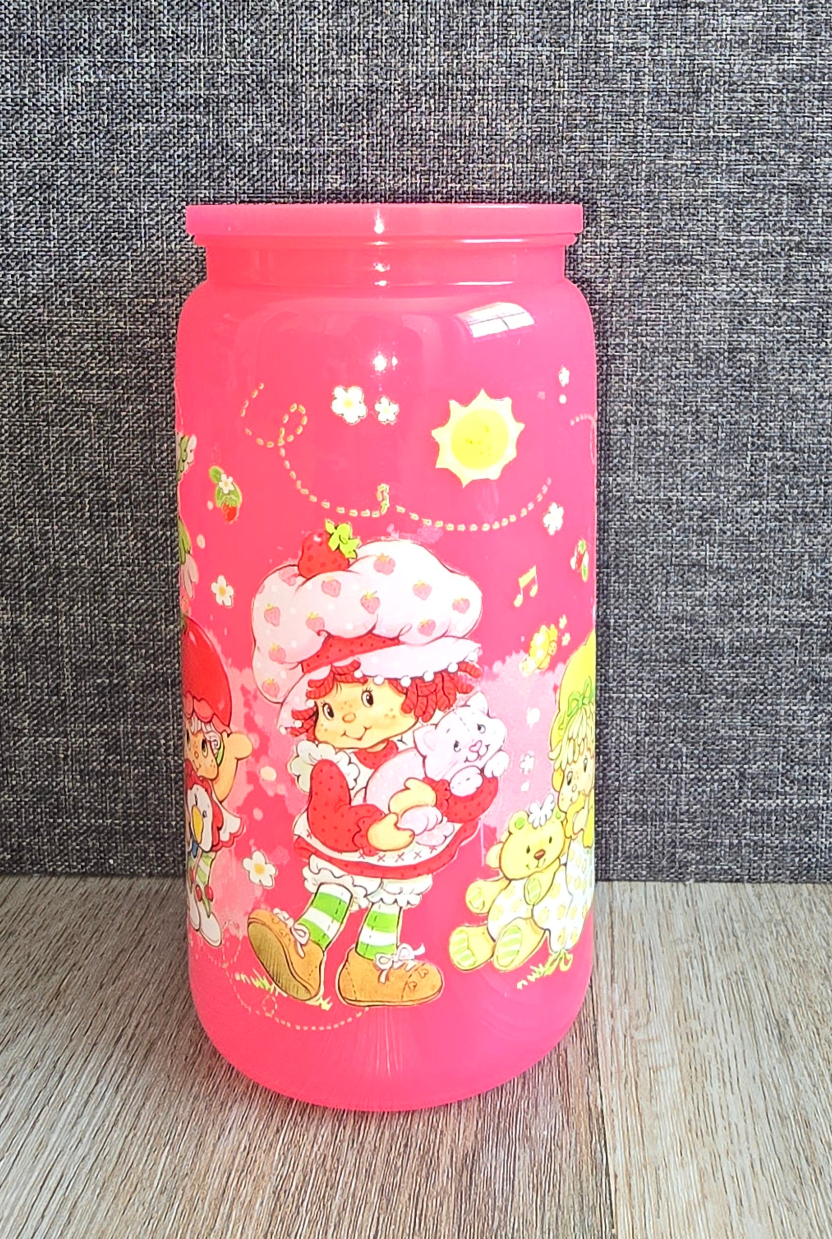 16oz Hot Pink Strawberry short cake tumbler
