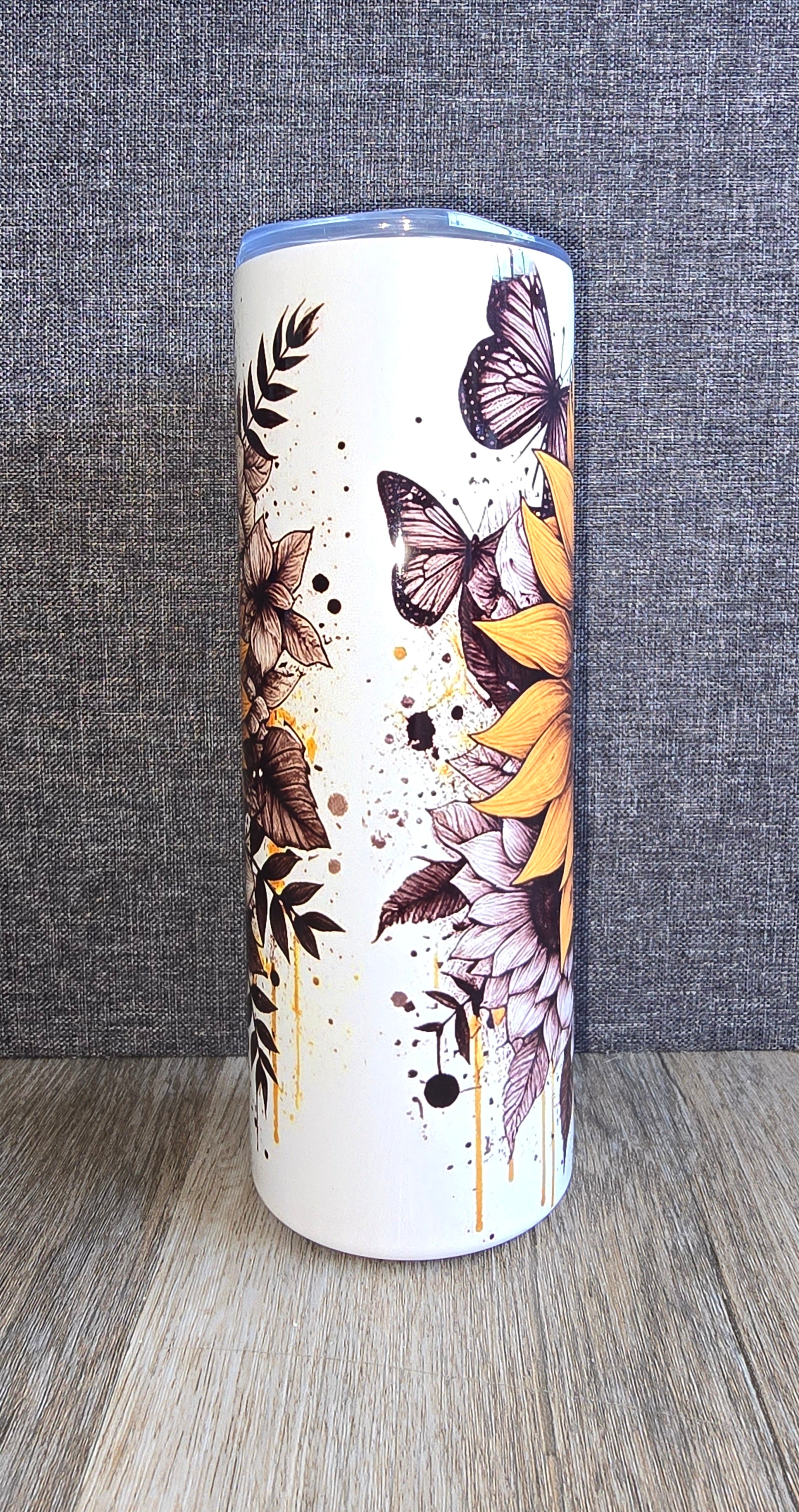 20oz White Tiger Tumbler