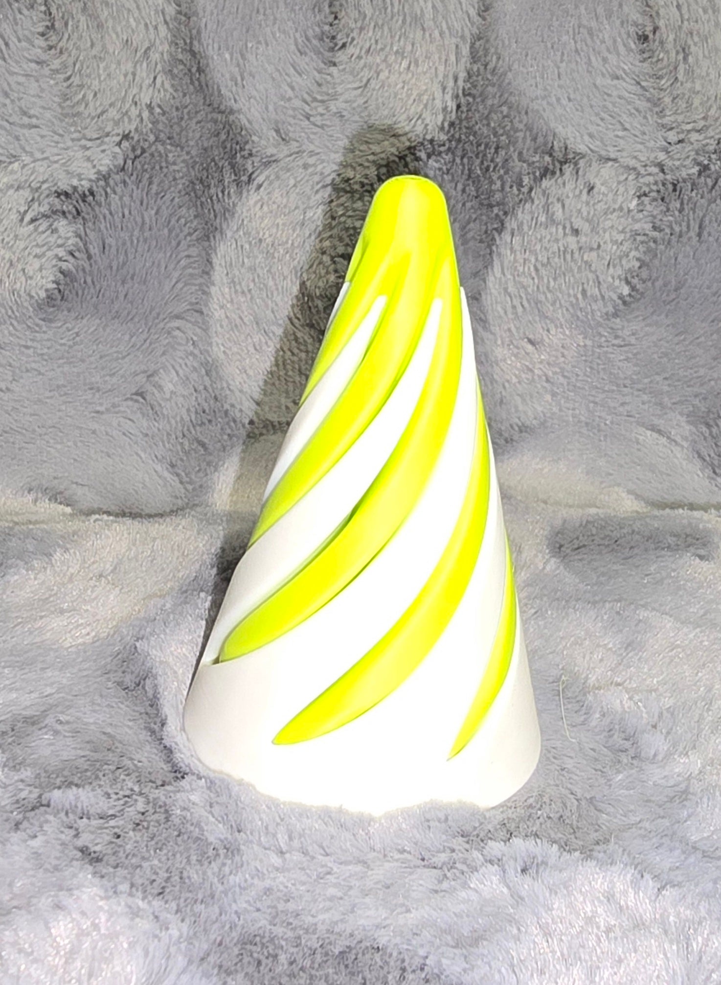 Spiral pass through fidgets